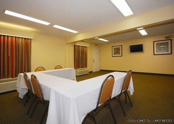 Quality Inn Thomaston Business photo